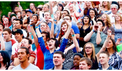 Hopefuls audition for American Idol (FOX)