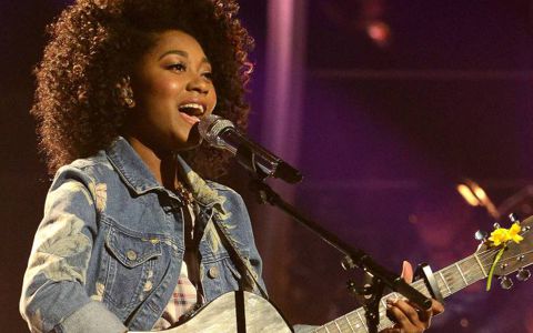 Majesty Rose performs on American Idol