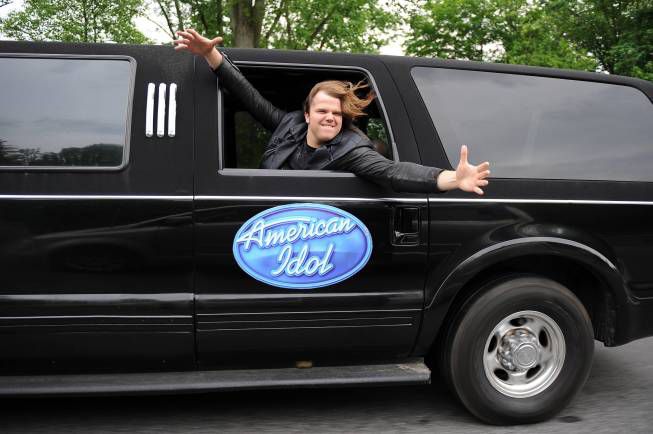 Caleb Johnson rides in the American Idol limo