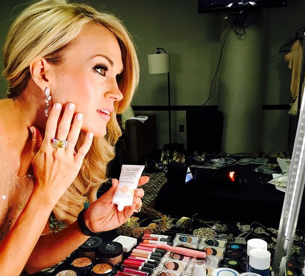 Carrie Underwood gets ready for CMAs