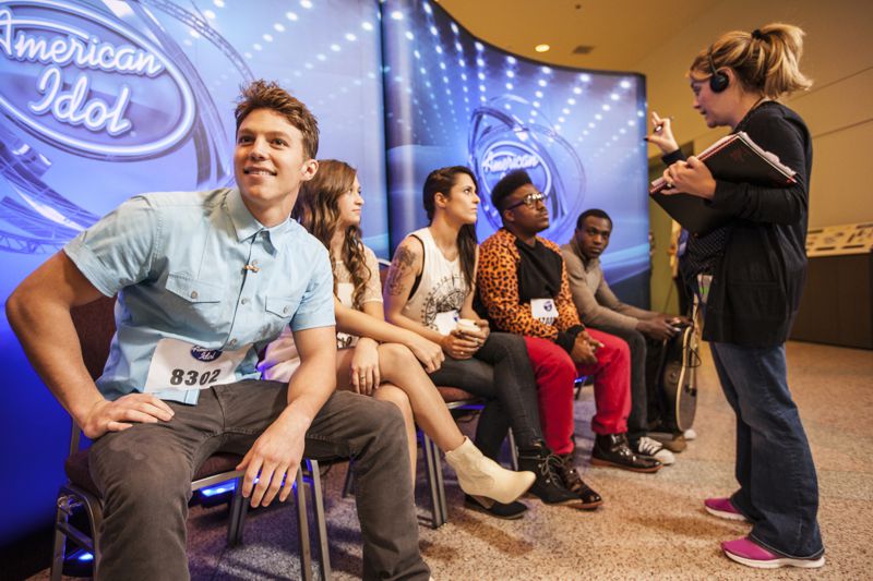 American Idol 2015 Hopefuls prepare to audition – 02