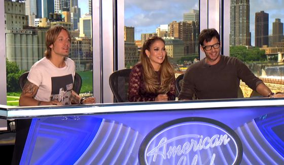 American Idol 2015 auditions continue in Minnesota