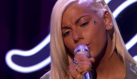 Jax sings on American Idol 2015 Showcase