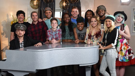 American Idol 2015 Top 9 performance mentor Boy George & contestants
