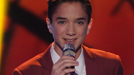 Daniel Seavey performs on American Idol 2015