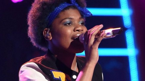 Tyanna Jones performs on American Idol 2015