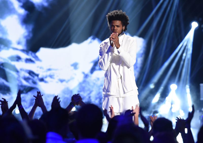 Quentin Alexander performs on AMERICAN IDOL XIV