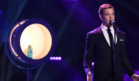 Clark Beckham performs on American Idol 2015