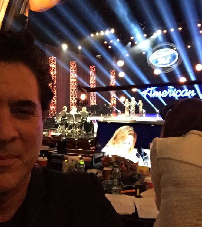 Scott Borchetta snaps a selfie at Hollywood Week