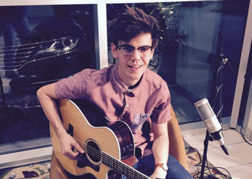 American Idol 2016: MacKenzie Bourg (Instagram)