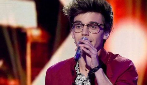 MacKenzie Bourg sings on American Idol 2016