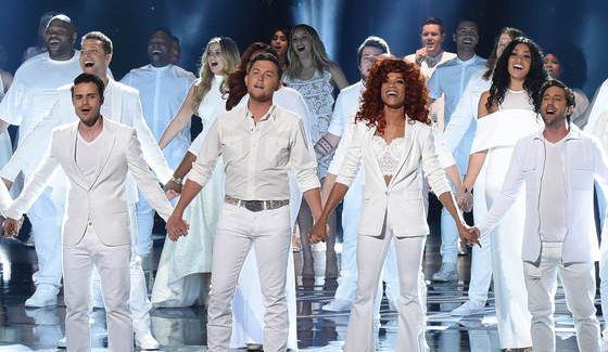 American Idol 2016 Finale featuring past contestants
