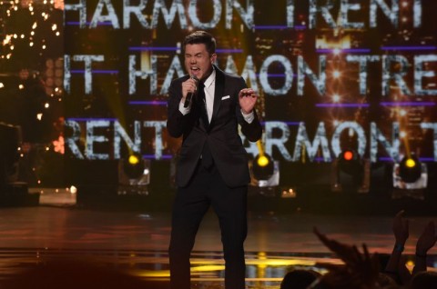 Trent Harmon crowned winner of American Idol 2016 - 01