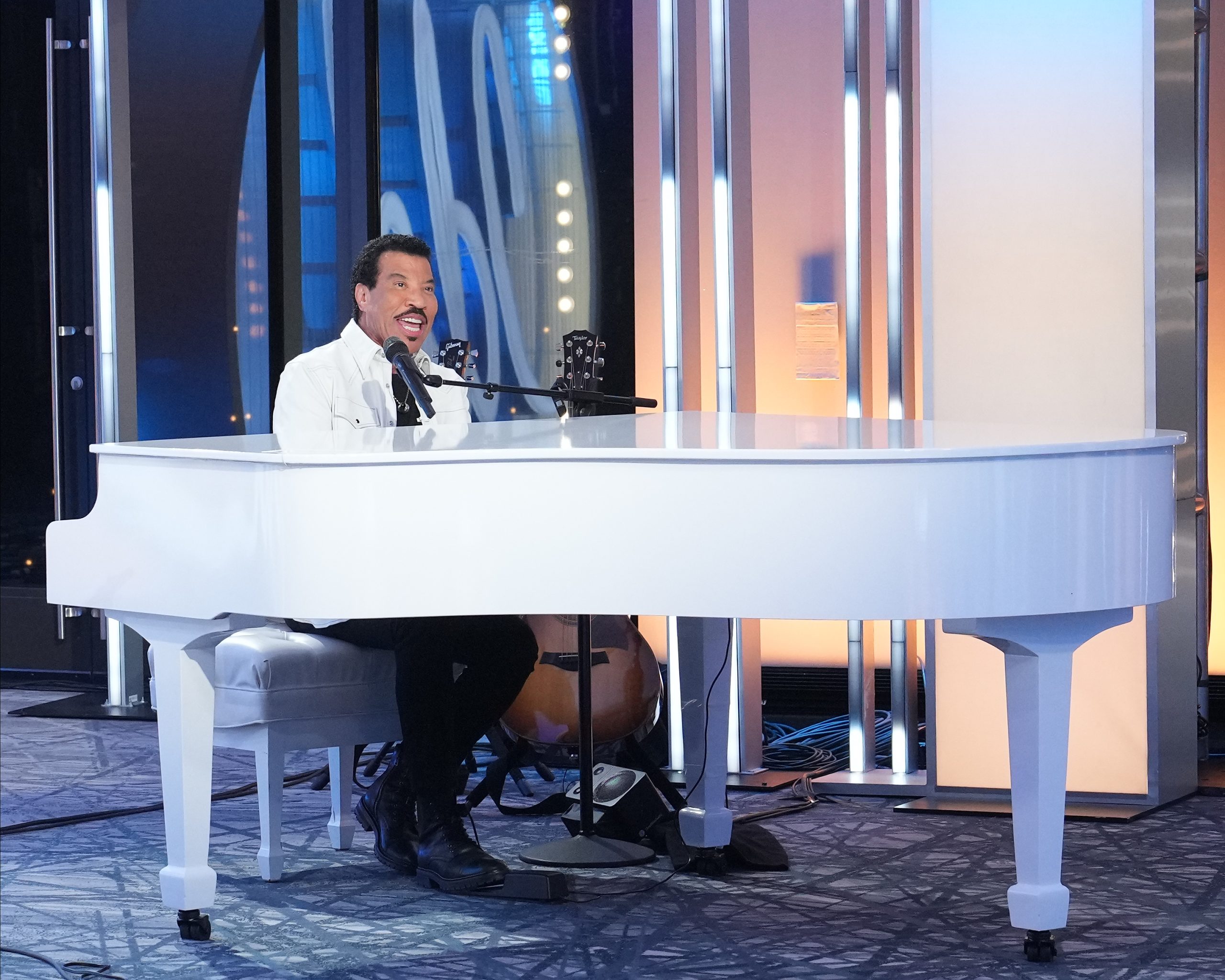 LIONEL RICHIE on American Idol