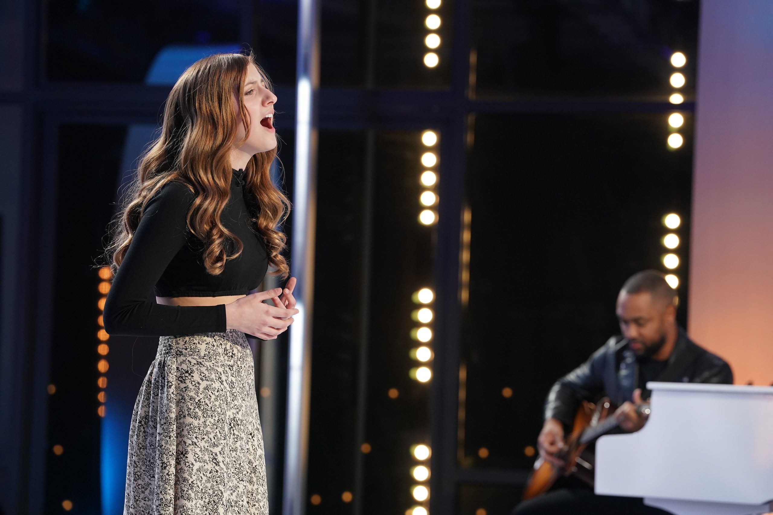 KAYLIN HEDGES on American Idol