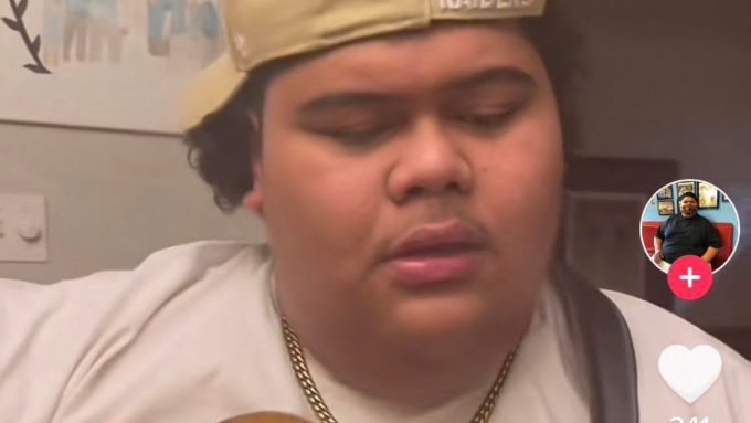 American Idol's Iam Tongi on TikTok