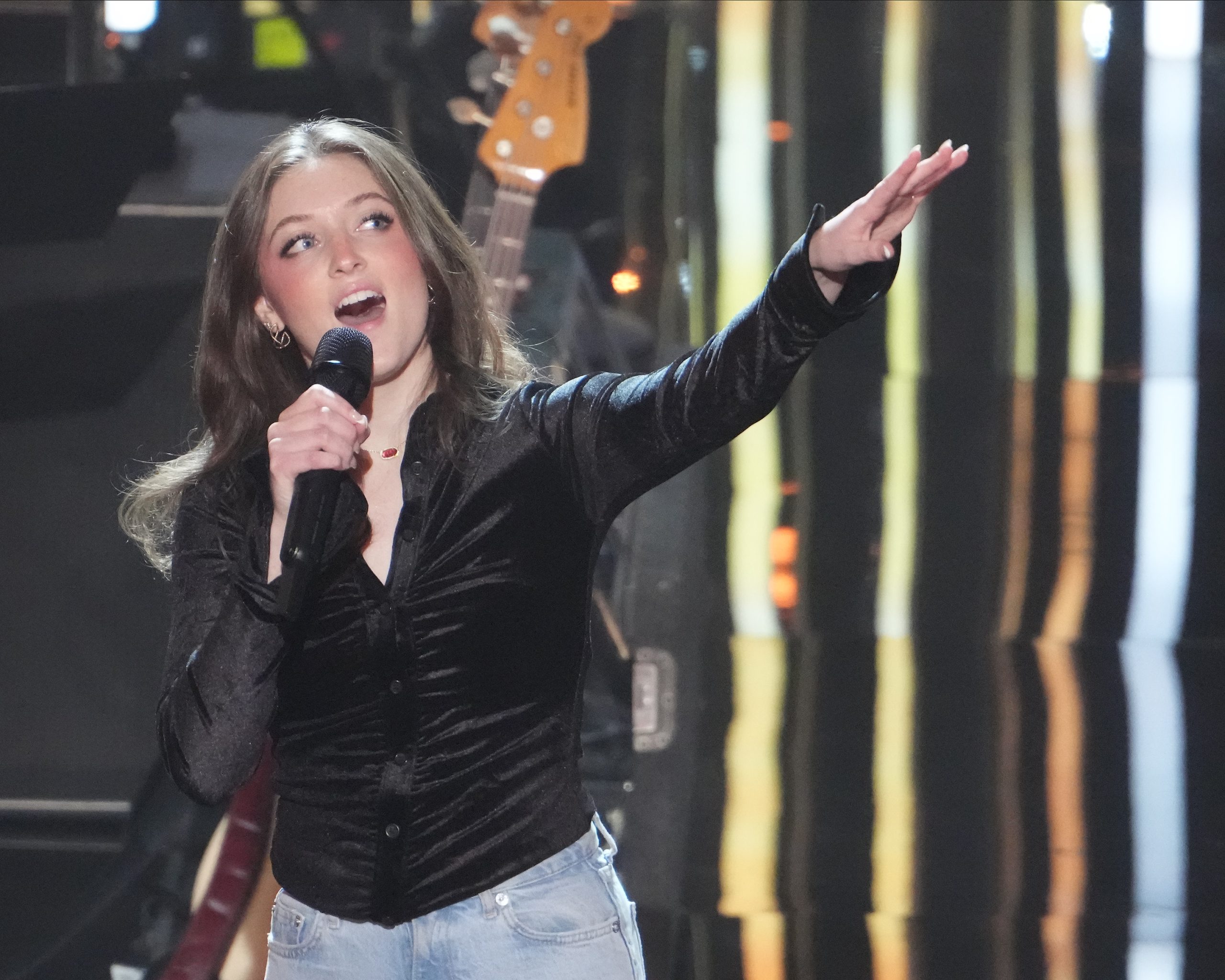 ELISE KRISTINE on American Idol